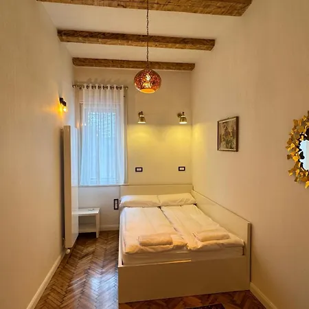 Vila Casa Wagner - Modern Heritage House In Center